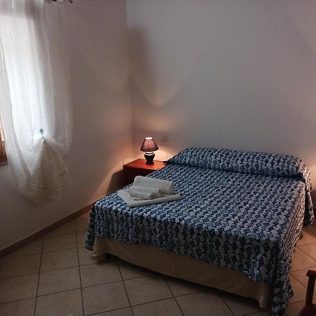 Nora Casa Vacanze/Bed And Breakfast Pula Zimmer foto